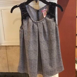 Candies black and white zipper top XS